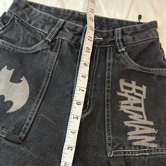 NEW BATMAN x ROMWE Graphic Wide Leg Boyfriend Jeans Skater‎ Grunge XS - Picture 9 of 11